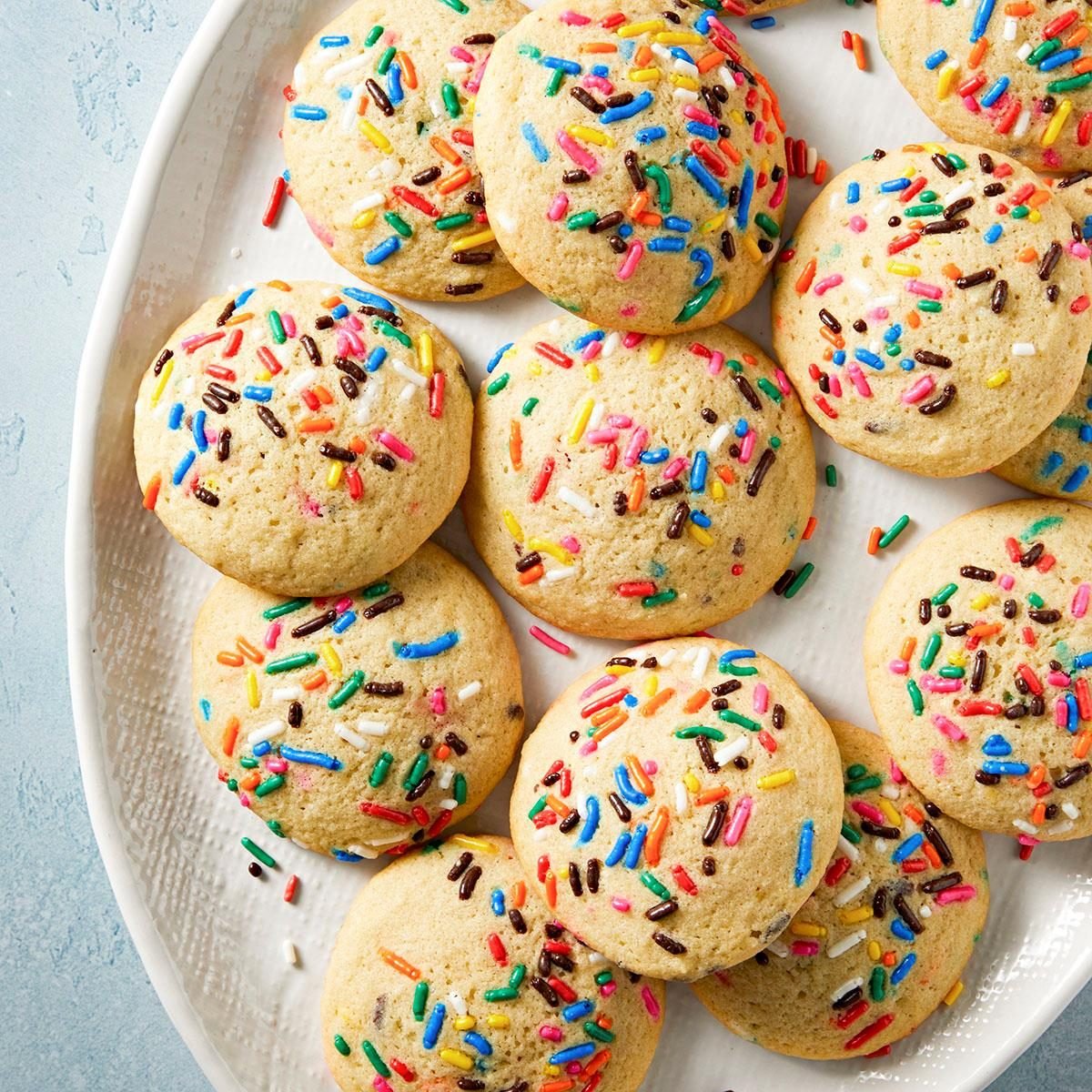 Simple Funfetti Cookie Recipe: Soft, Chewy, & Full of Sprinkles